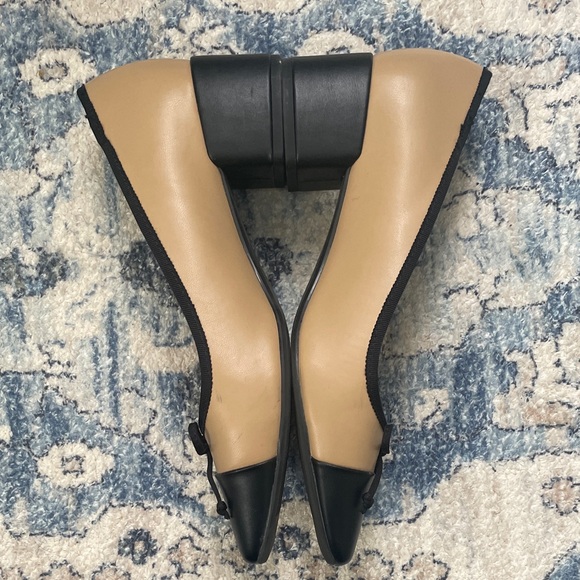 Preppy Flats - Picture 3 of 7